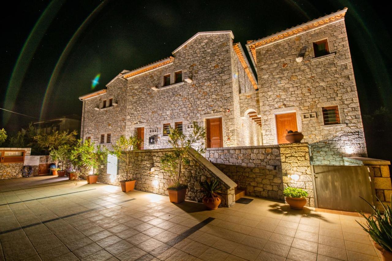 Mani Houses Selinitsa Art Koloveas Agios Nikolaos  Ngoại thất bức ảnh