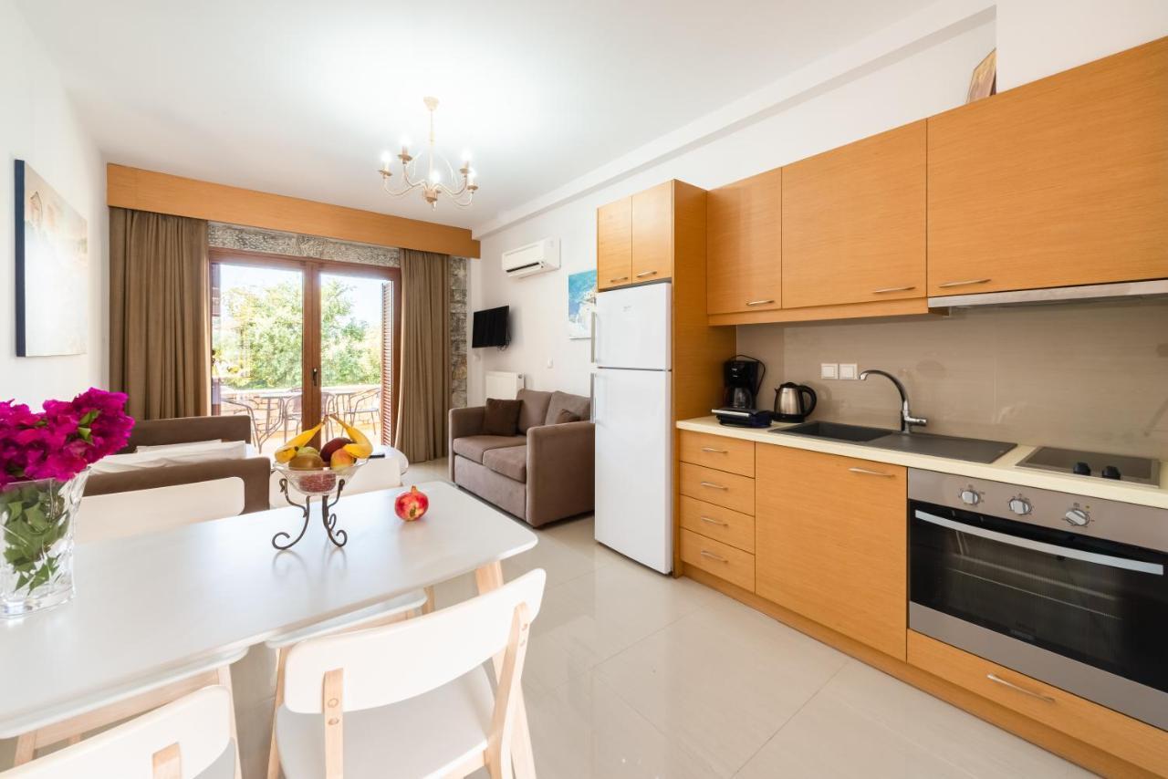 Mani Houses Selinitsa Art Koloveas Agios Nikolaos  Ngoại thất bức ảnh